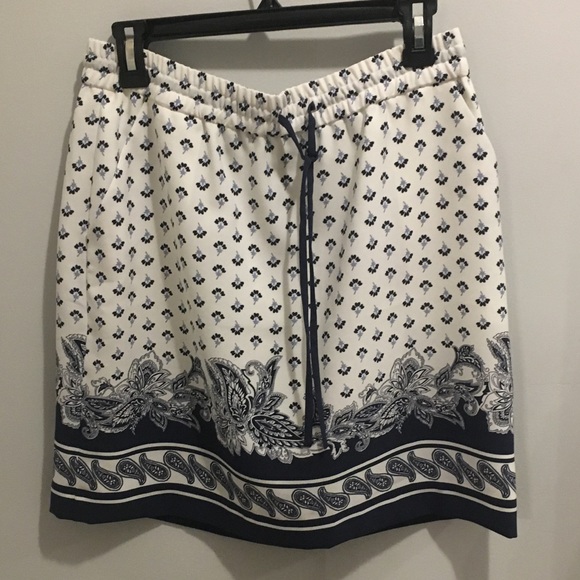 Ann Taylor Skirt W/ Pockets - Picture 1 of 5